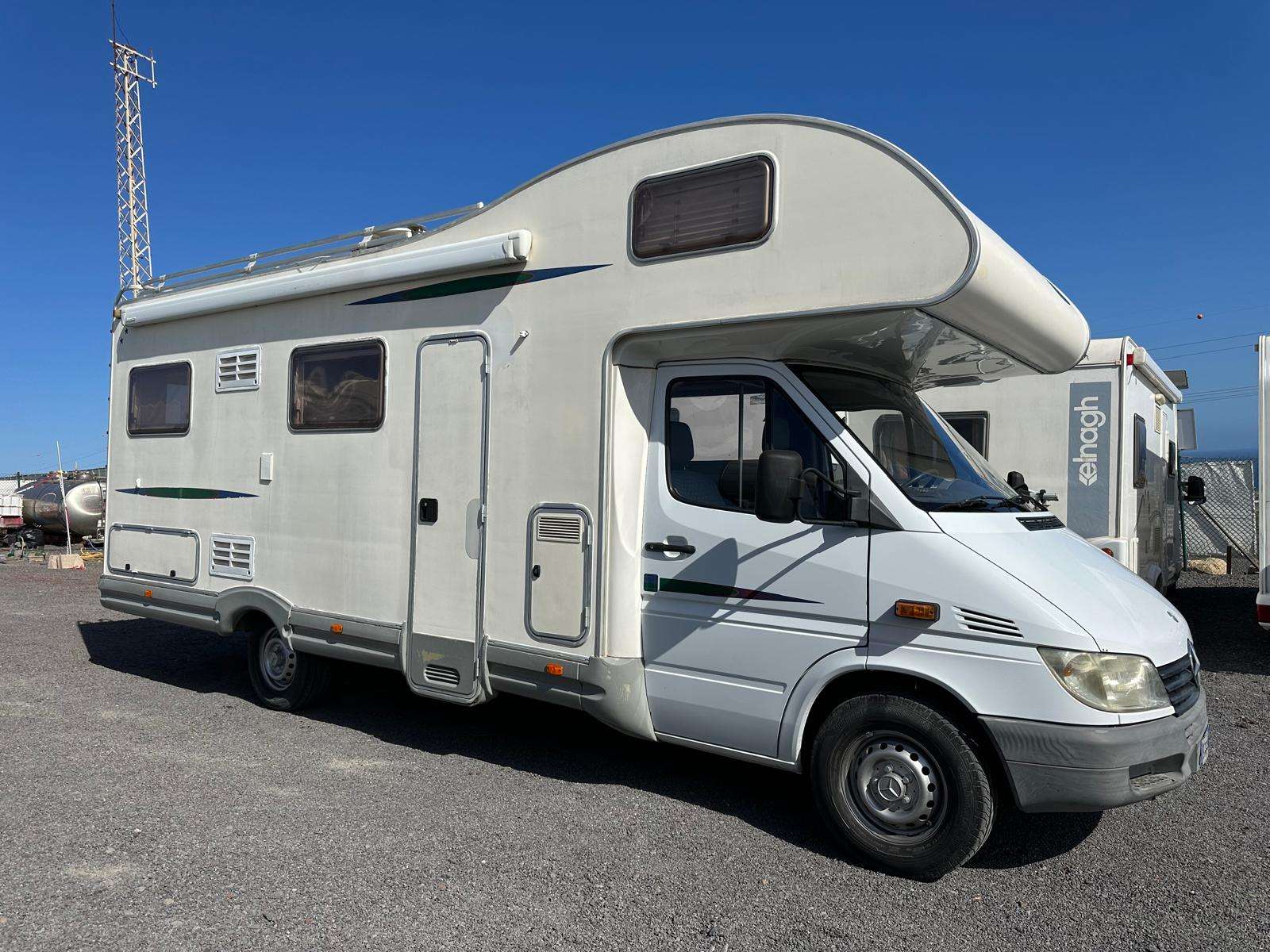 Mercedes 2.7 CDI ,Modelo McLouis, Doble cama matrimonio, Nevera grande