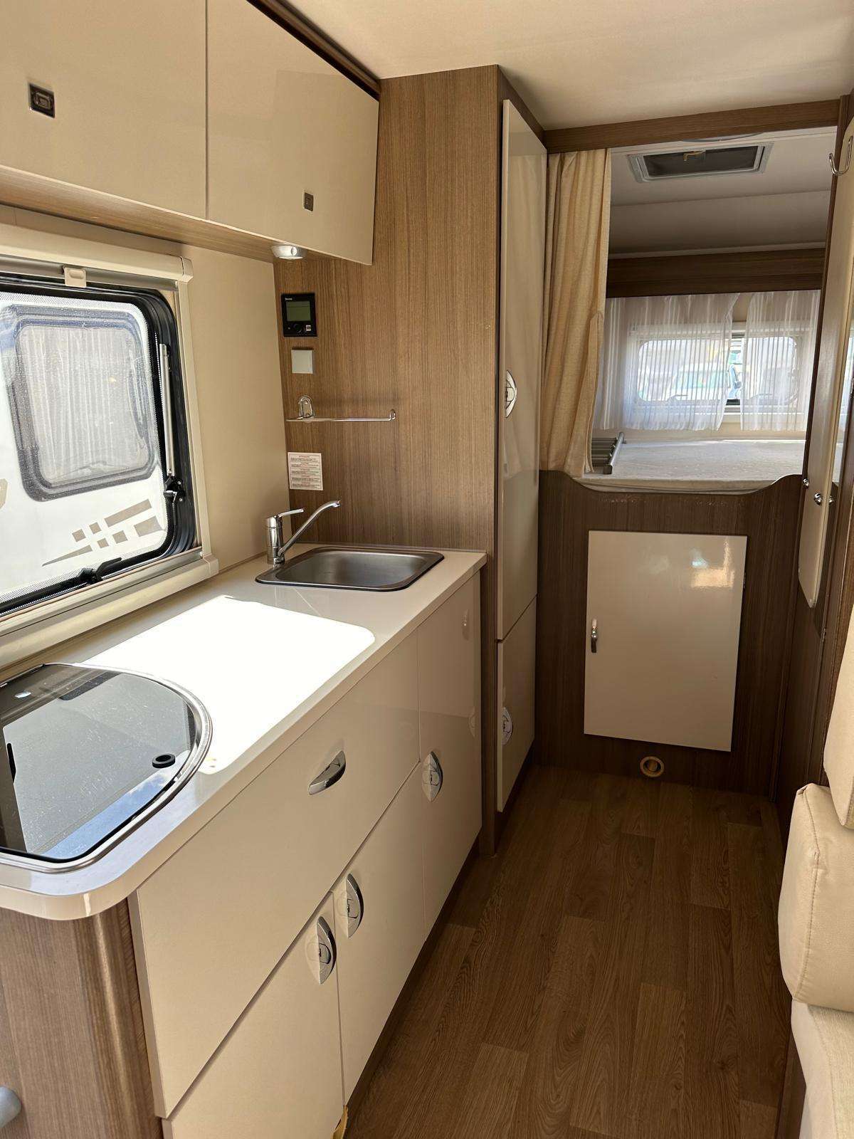 Fiat Ducato 2.3 Turbo, Modelo Elnagh perfilada, Cama francesa - Imagen 7