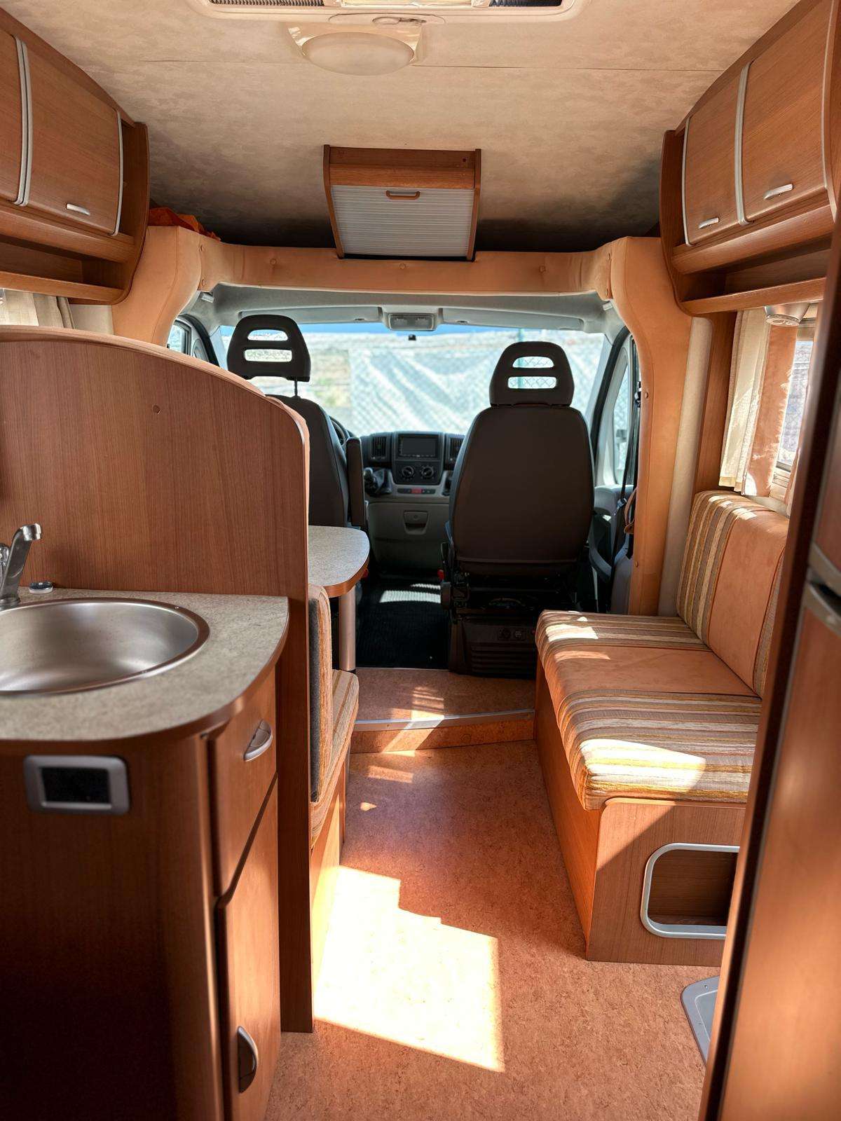 Fiat Ducato 2.3 Turbo, Modelo Elnagh perfilada, Cama francesa - Imagen 14