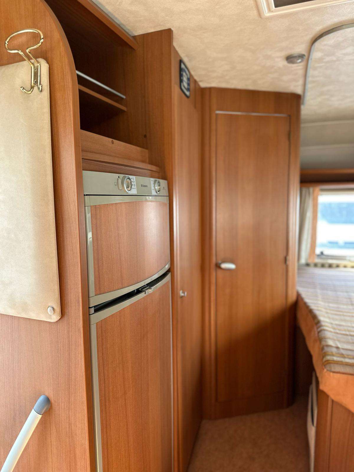 Fiat Ducato 2.3 Turbo, Modelo Elnagh perfilada, Cama francesa - Imagen 16