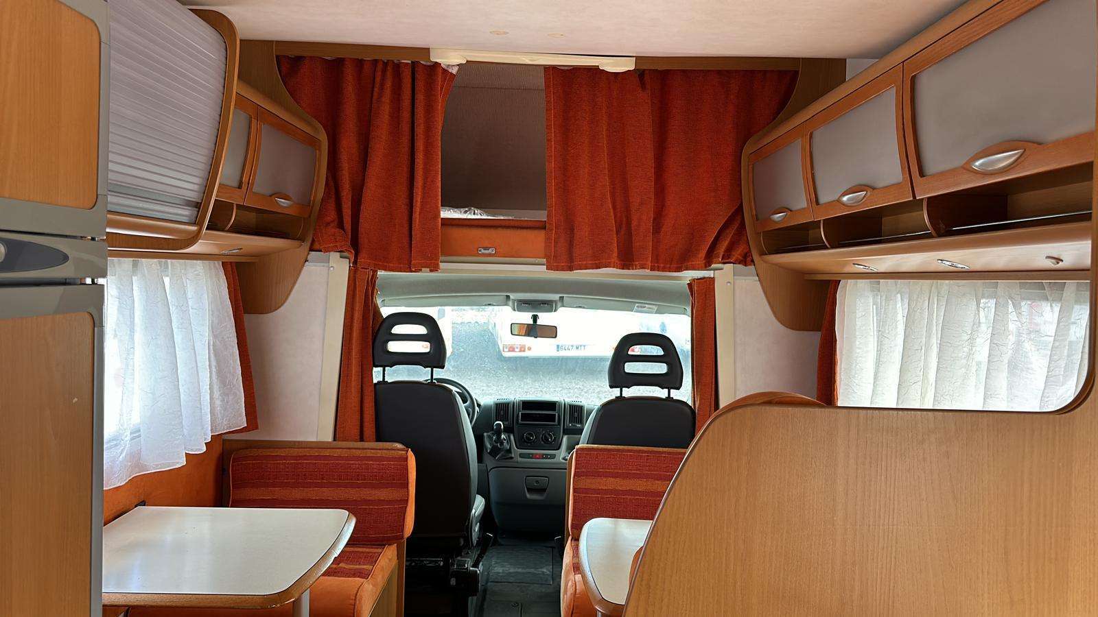 Fiat Ducato 2.3 Turbo, 7 Plazas para dormir - Imagen 6