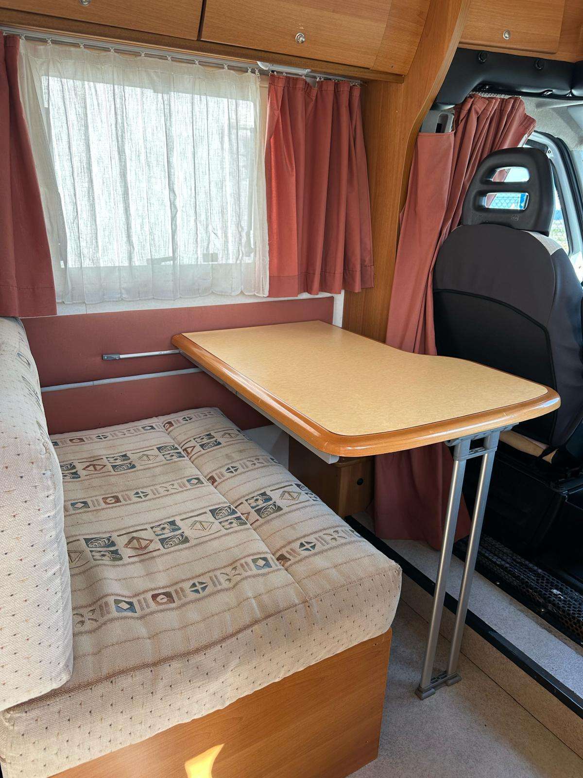 Fiat Ducato 2.3 Turbo, 7 Plazas para dormir - Imagen 13